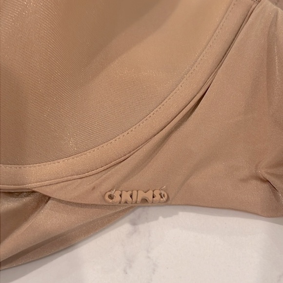 NWT SKIMS WEIGHTLESS DEMI BRA 38DD CLAY - Picture 10 of 12